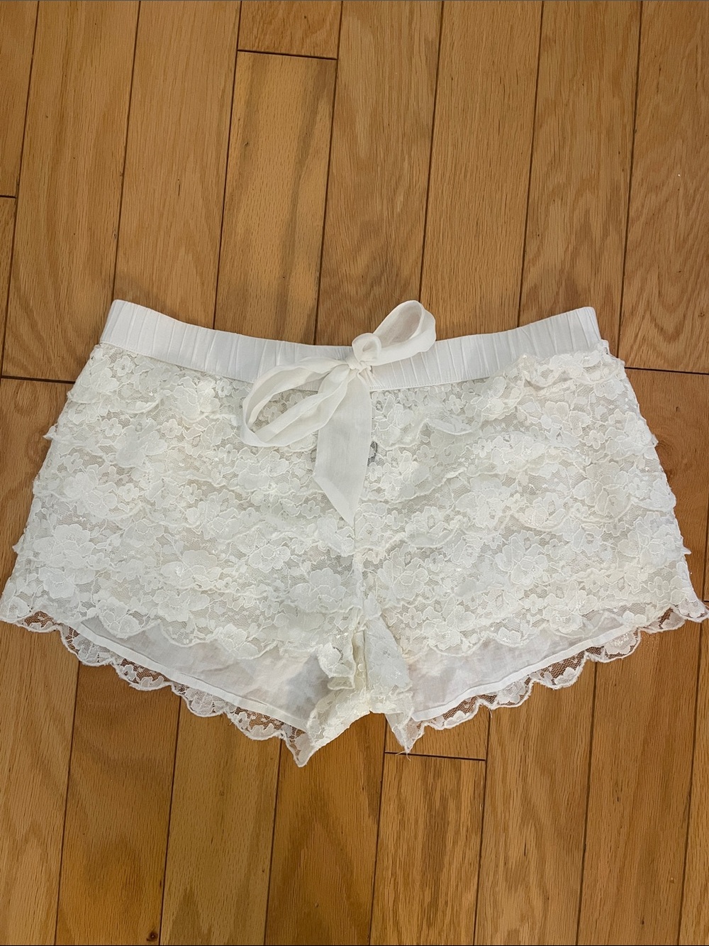 aerie White Lace Shorts with Bow Waist